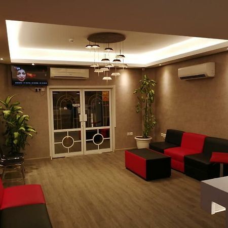 Sun City Hotel Mascate Exterior foto